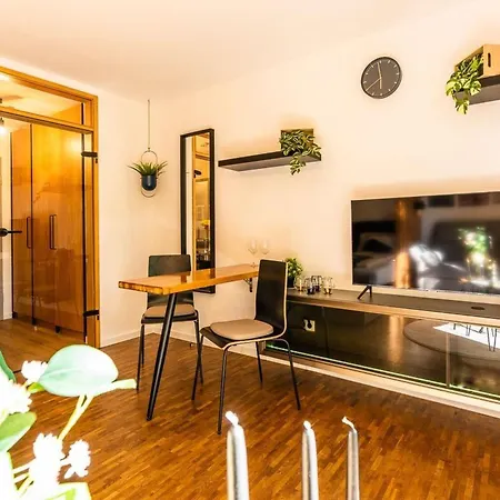 Black Mirror By Interhome Apartamento